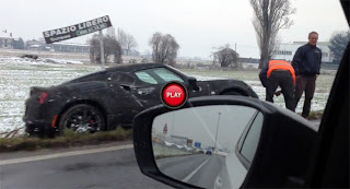 Incidente per un’Alfa Romeo 4C (VIDEO)