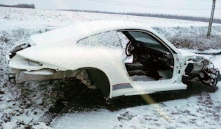 Porsche 911 GT3 RS 4.0: rubata e rottamata