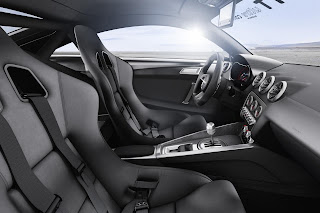 Audi Quattro Ultra interni