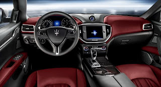 Maserati Ghibli 2013 abitacolo