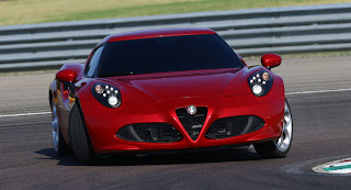Alfa Romeo prepara il lancio della 4C con tra nuovi video