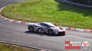 Ferrari LaFerrari al Nurburgring (VIDEO)