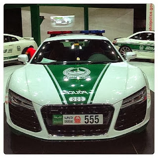 Audi R8 polizia Dubai