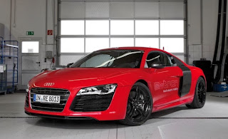 Audi R8 e-Tron: sarà prodotta in serie limitata