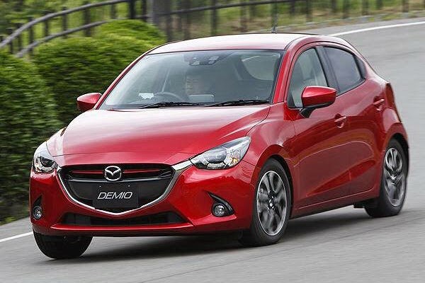 Nuova Mazda 2 2015: foto e video