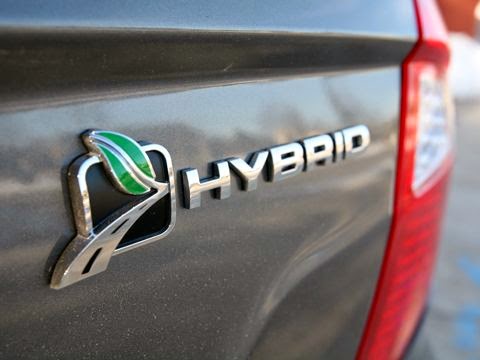Ford: in arrivo una gamma di vetture ibride