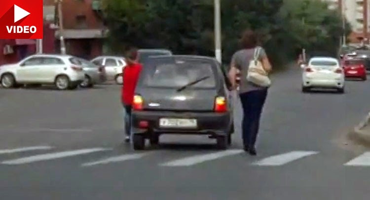 Quando l’auto fugge via (VIDEO)