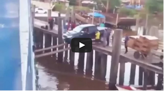 Come non caricare un’auto sul traghetto (VIDEO)